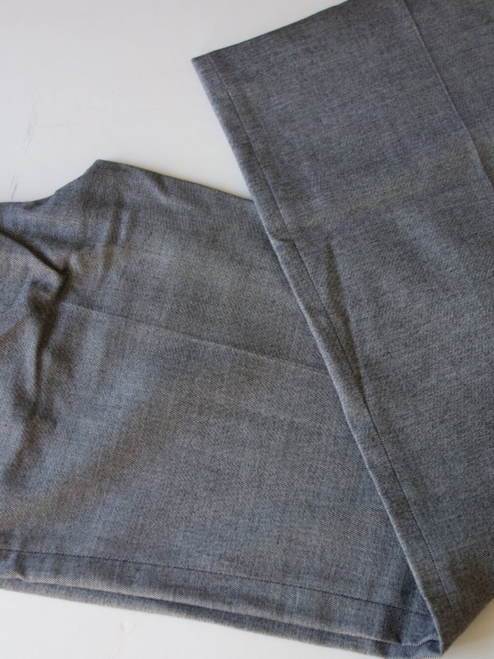 ANN TAYLOR LOFT petites 0P Gray Color Pants 37" Length Flared